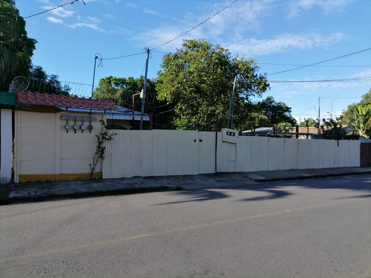 Villa Gabriela, Casa Tucan Liberia Buitenkant foto