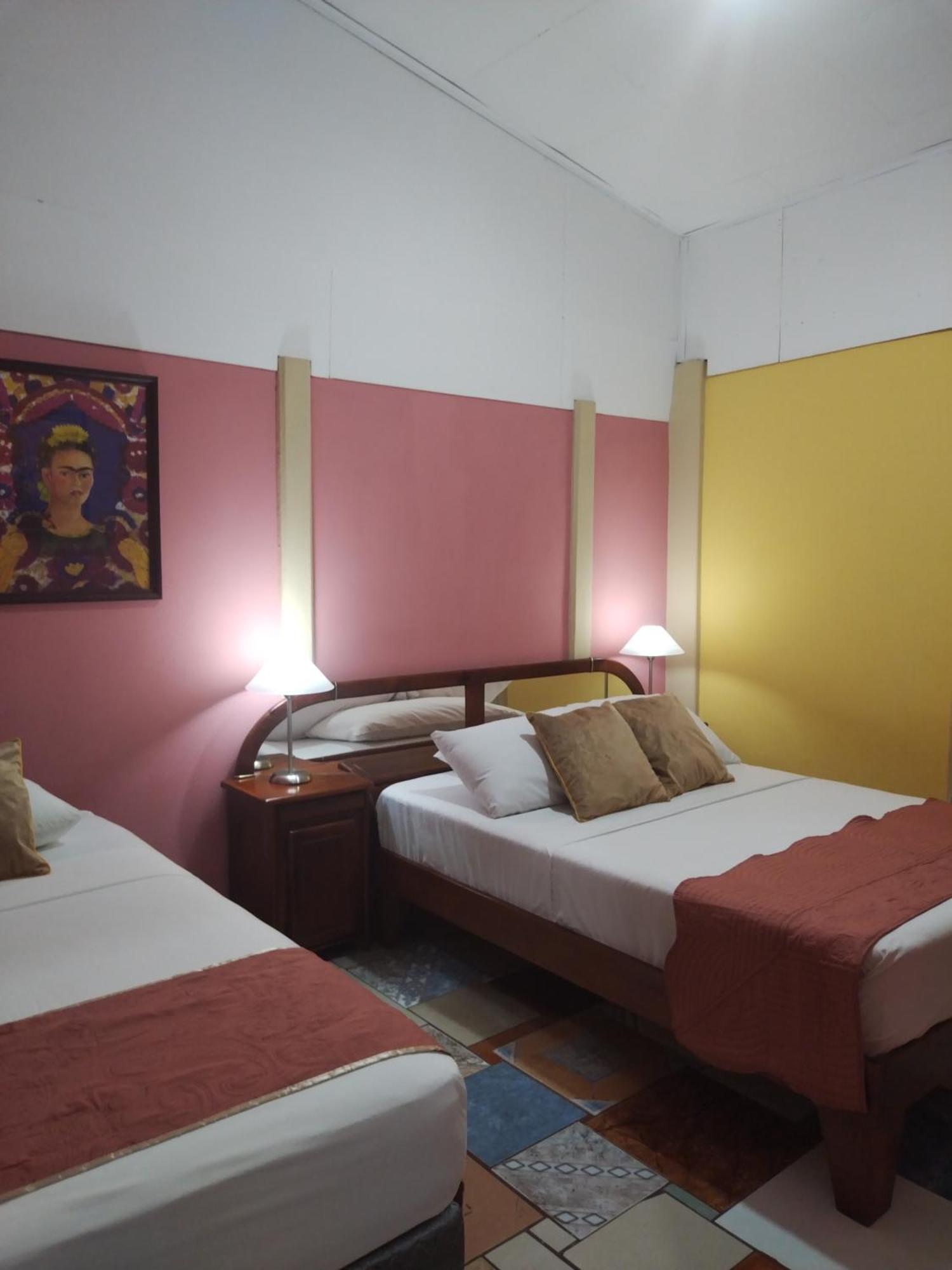 Villa Gabriela, Casa Tucan Liberia Kamer foto