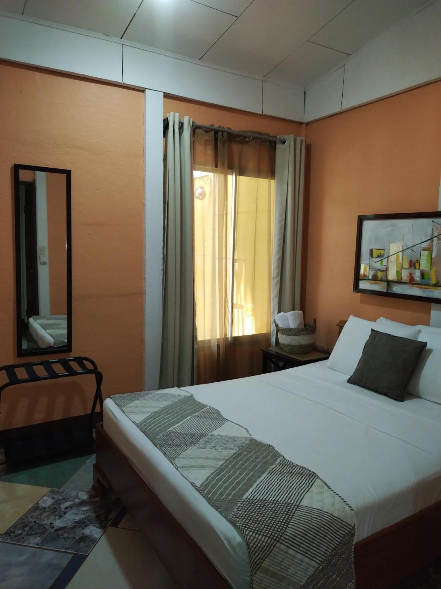 Villa Gabriela, Casa Tucan Liberia Kamer foto